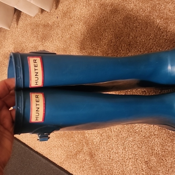 Hunter Original Kid's Gloss Tall Rain Boots - Picture 4 of 13